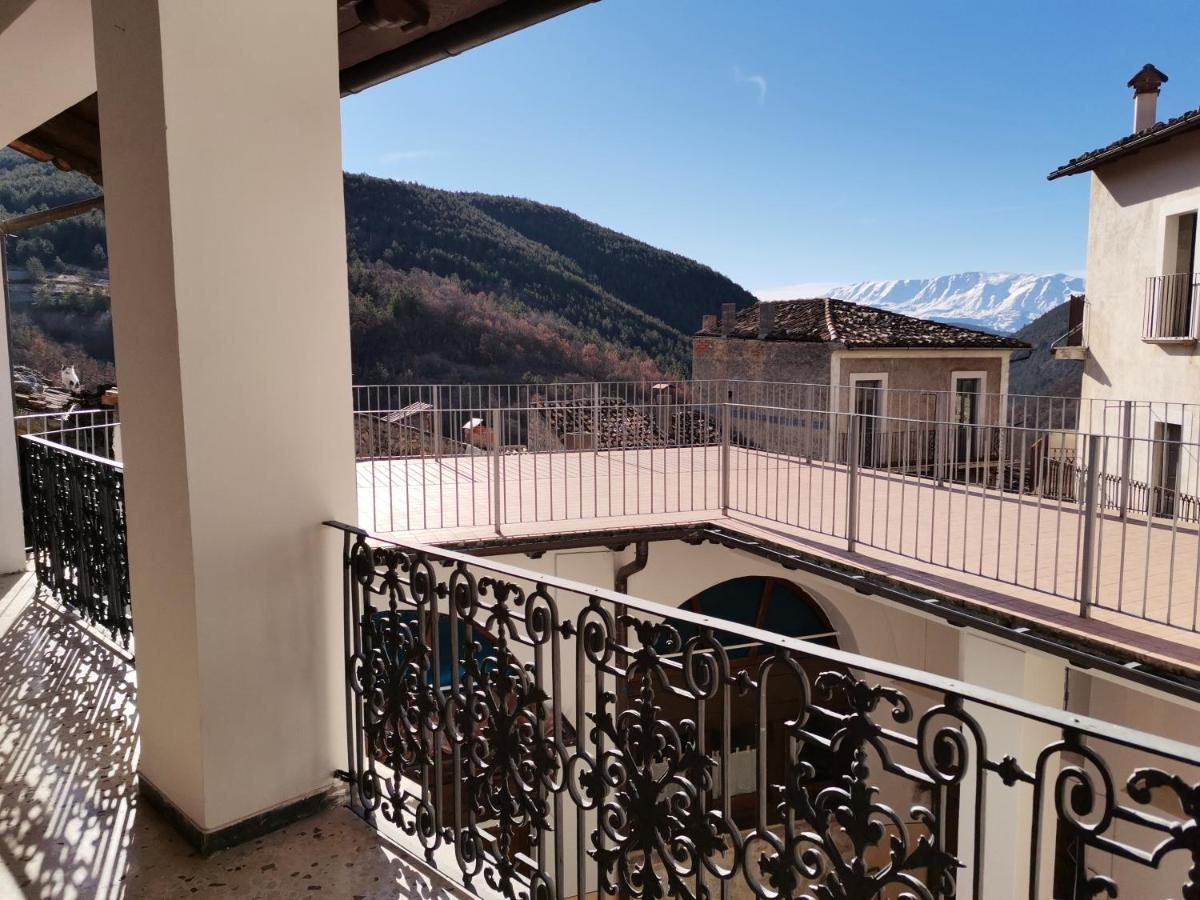 Piazzetta Del Forno Grazioso Bilocale Ad Ассерджи Экстерьер фото